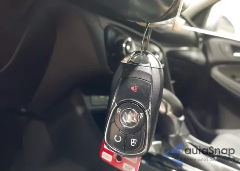 2021 Buick Encore Gx Awd Preferred z USA, uszkodzony, nr VIN KL4MMCSL8MB103492